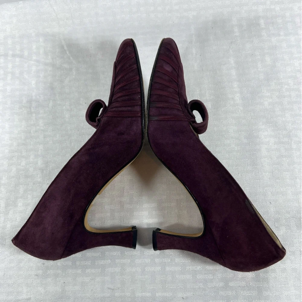 7003: Bally Juliette Plum Suede Pleated Pumps US 8.5 M